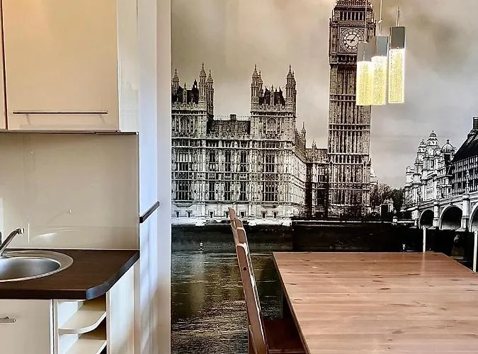 Trevilles Londyn W Centrum Z Balkonem I Widokiem Na Gory Apartman Szklarska Poręba