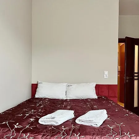 Trevilles Londyn W Centrum Z Balkonem I Widokiem Na Gory *