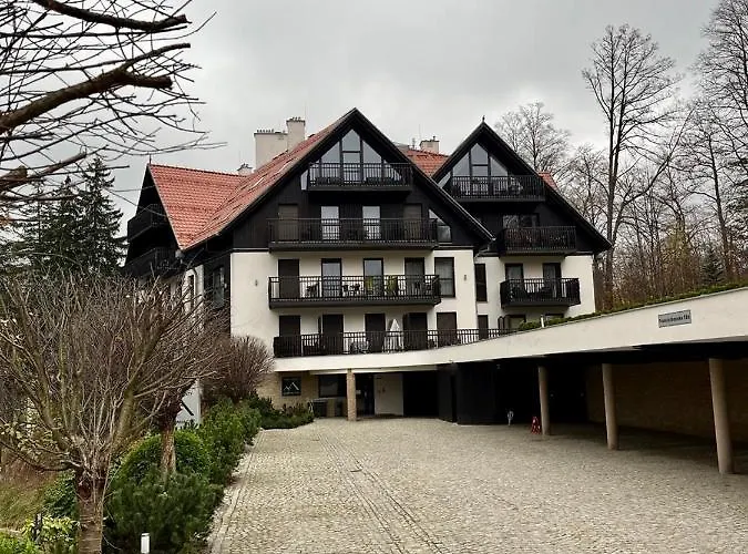 Trevilles Londyn W Centrum Z Balkonem I Widokiem Na Gory Apartmán